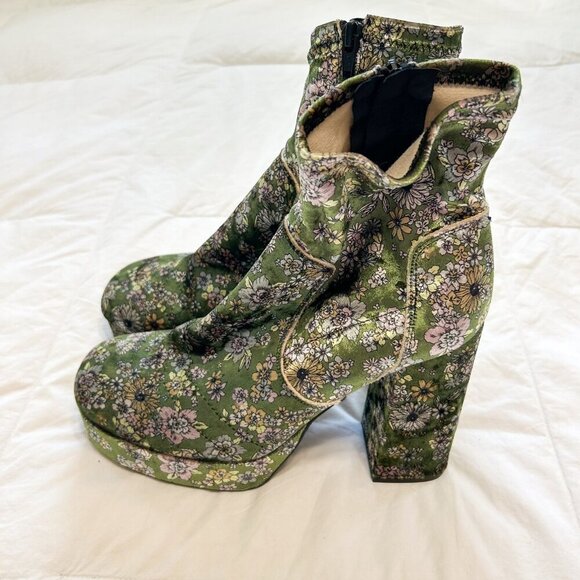 NWOB Free People Smyth Green Floral Velour Platform Block Heel Boots Size 10 - Picture 11 of 11